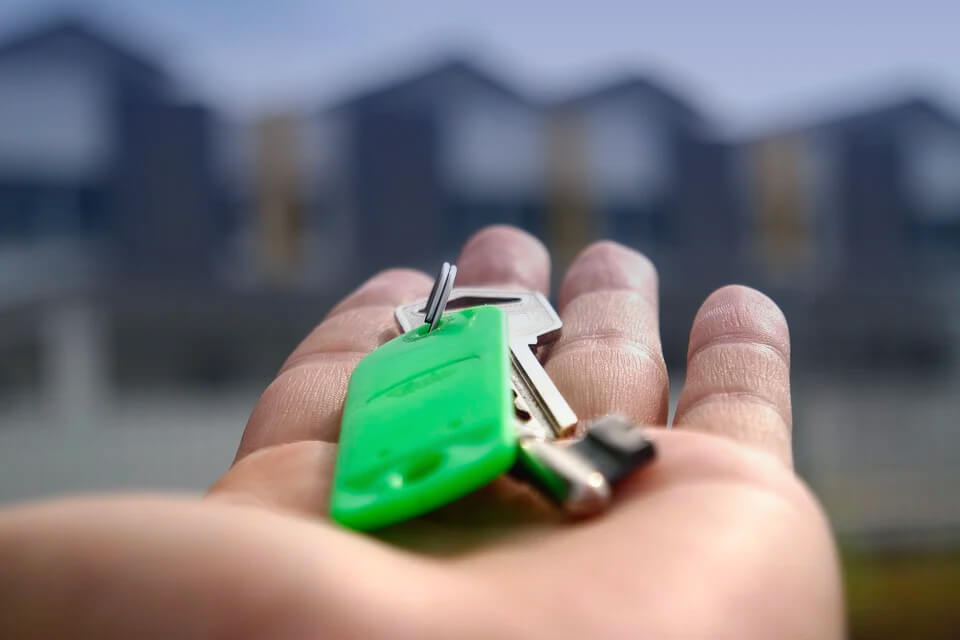 Close real estate transactions on time