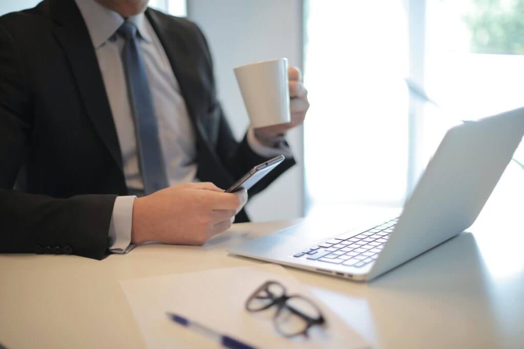 new real estate agent tips - crunch the numbers early